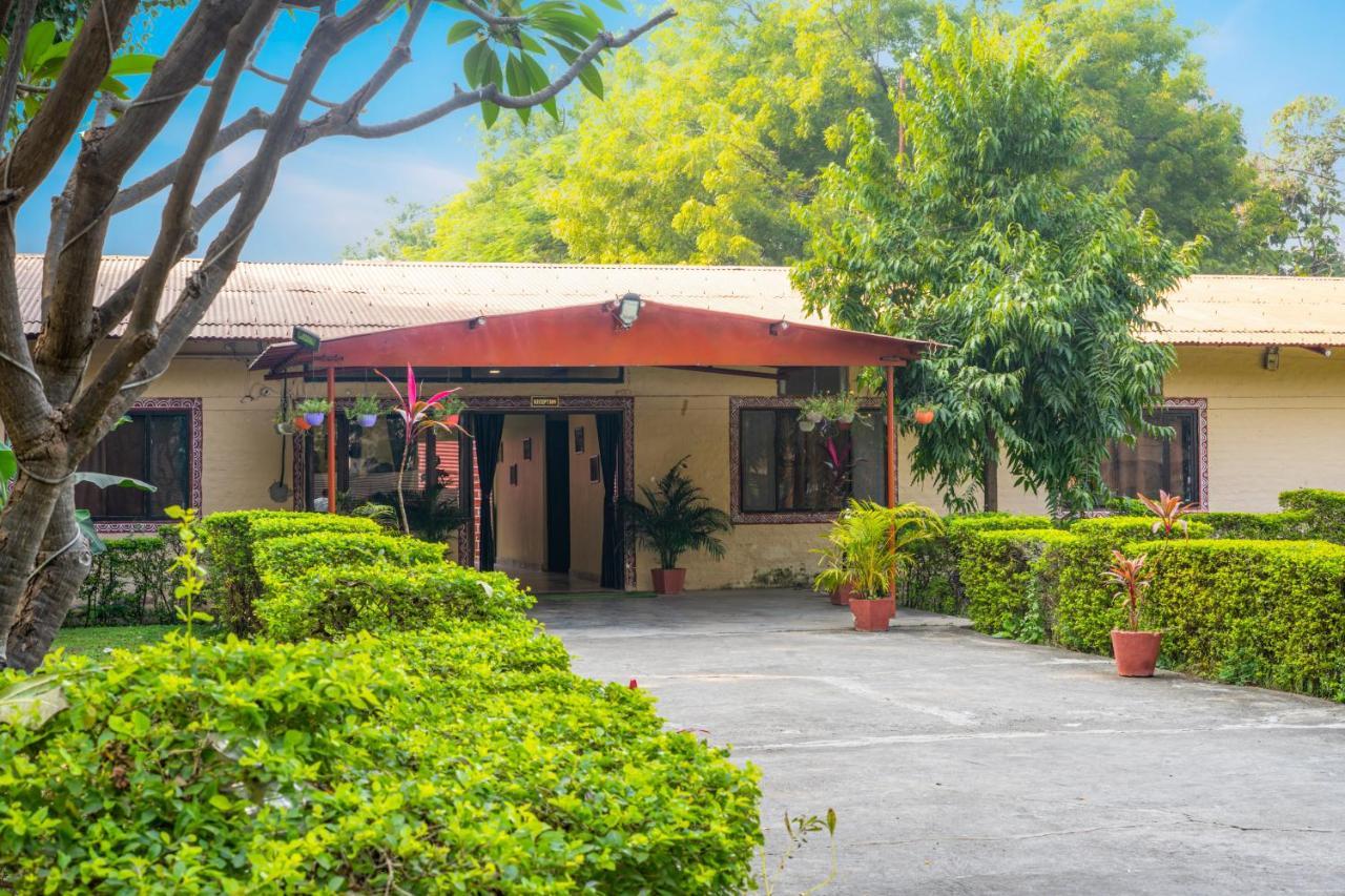 Godarpura Narmada Hills Resort المظهر الخارجي الصورة