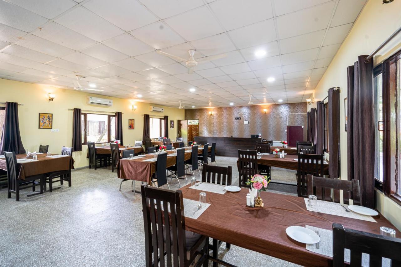 Godarpura Narmada Hills Resort المظهر الخارجي الصورة
